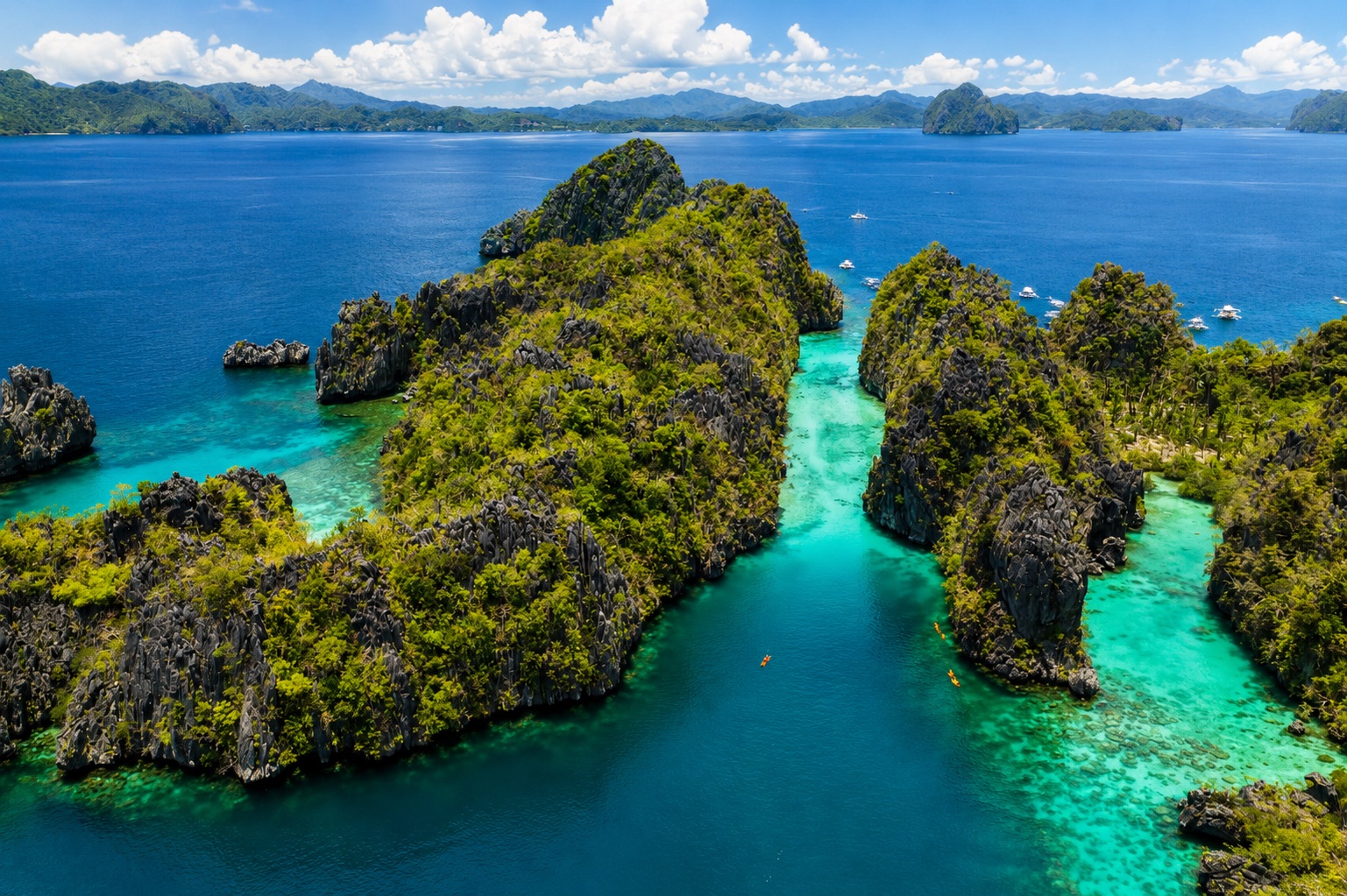 El Nido Tour A island hopping — Big Lagoon, Palawan